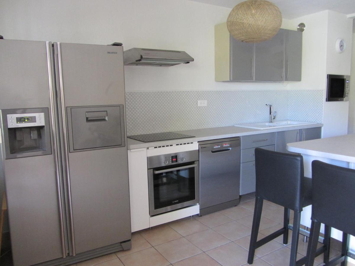 Appartement Les Cigales Rez De Jardin A 10Mn Des Plus Belles Plages Ιέρ Εξωτερικό φωτογραφία