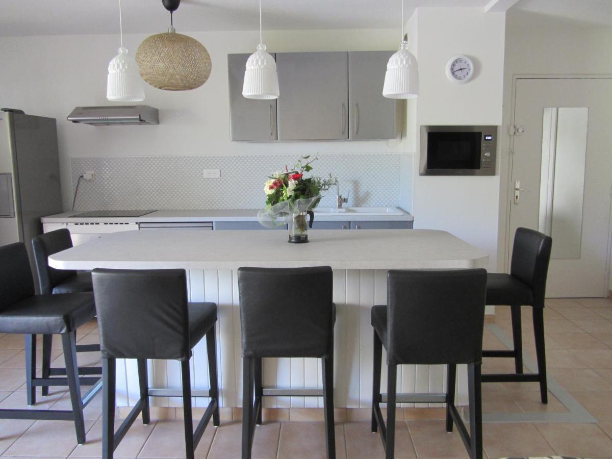 Appartement Les Cigales Rez De Jardin A 10Mn Des Plus Belles Plages Ιέρ Εξωτερικό φωτογραφία